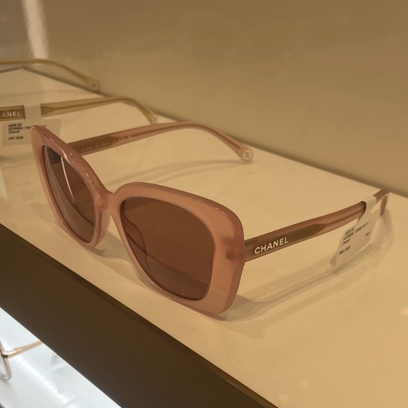 authentic pink chanel sunglasses - Picture 1 of 3